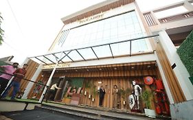 The Hotel Paradise